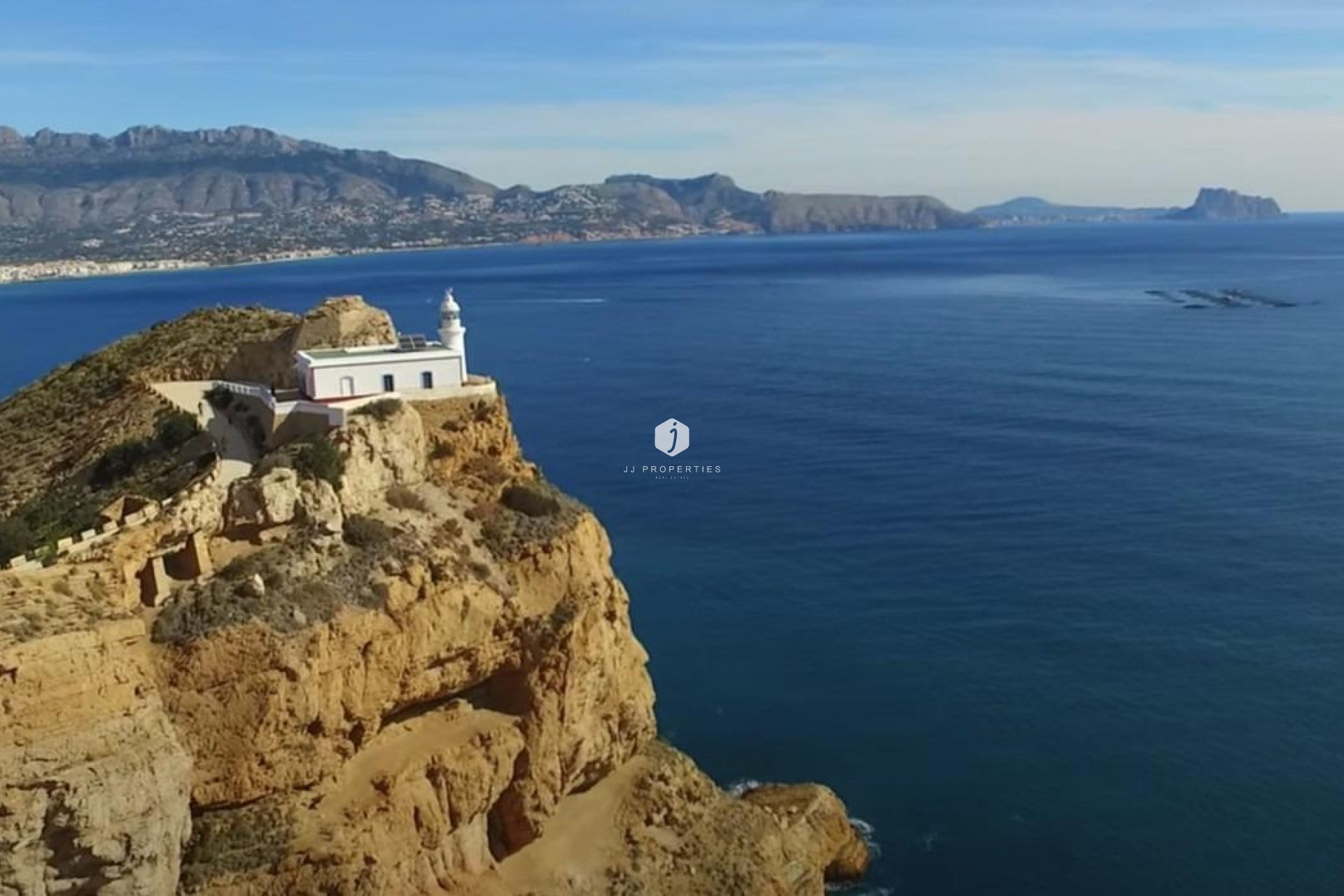 Obra nueva - Villa -
Alfas del Pí - El Albir