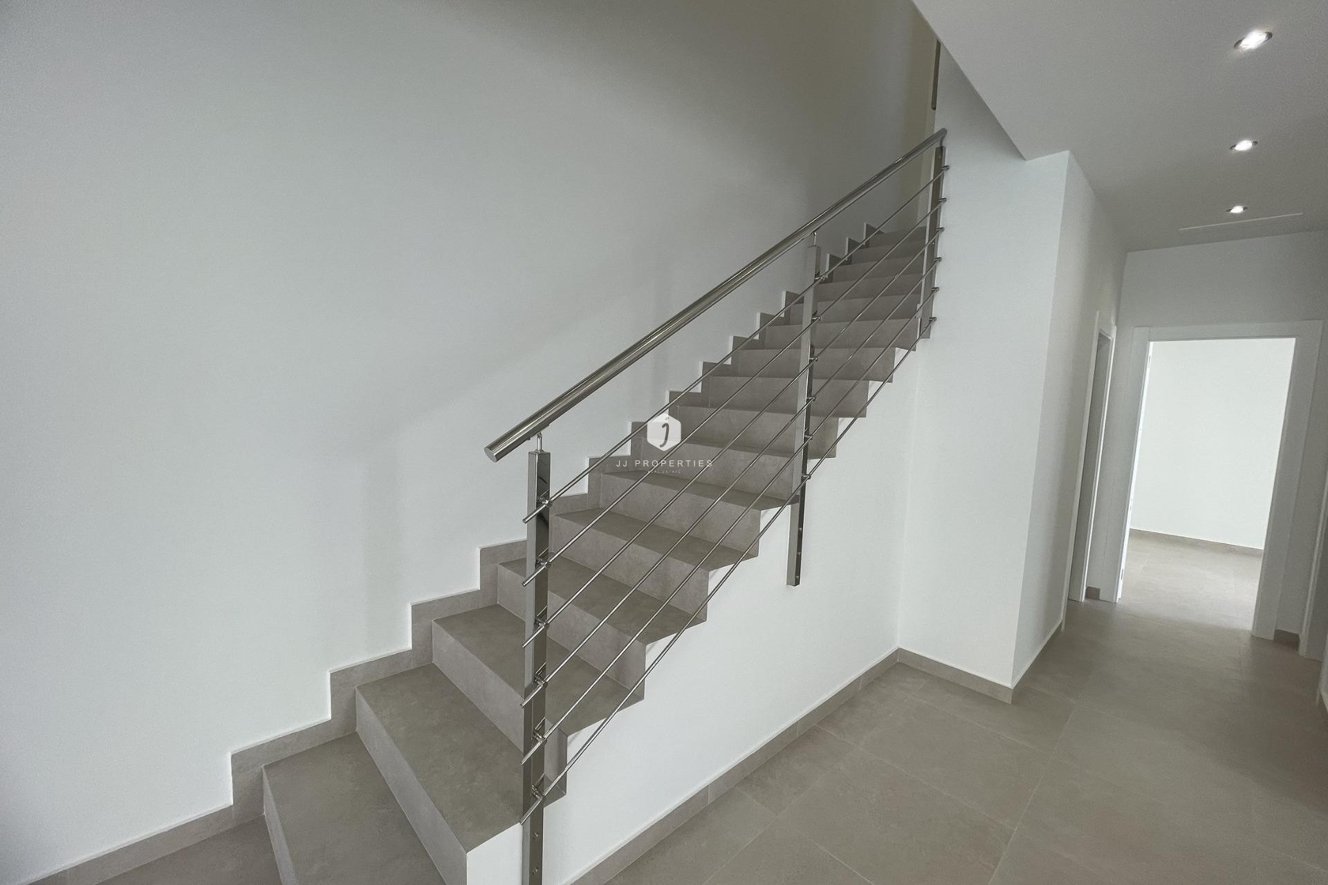 Obra nueva - Villa -
Almoradí - Heredades