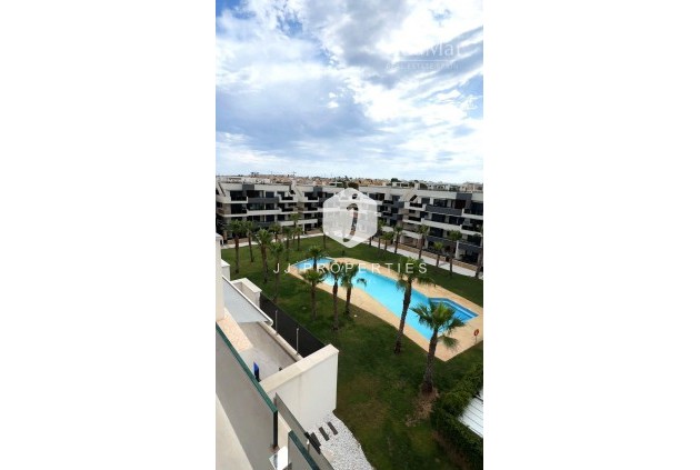 Penthouse - Tweedehands - Orihuela Costa -
                Los Almendros-la Florida