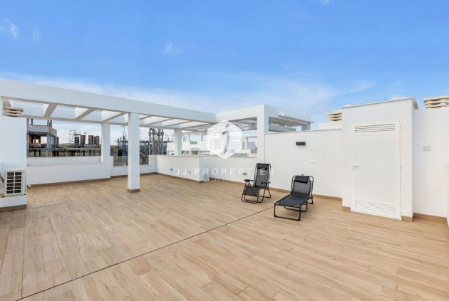 Penthouse - Tweedehands -
            Torrevieja - C-63486