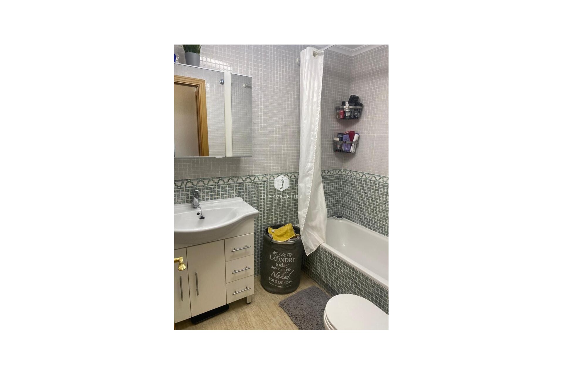 Resale - Apartment / flat -
Algorfa - Costa Blanca