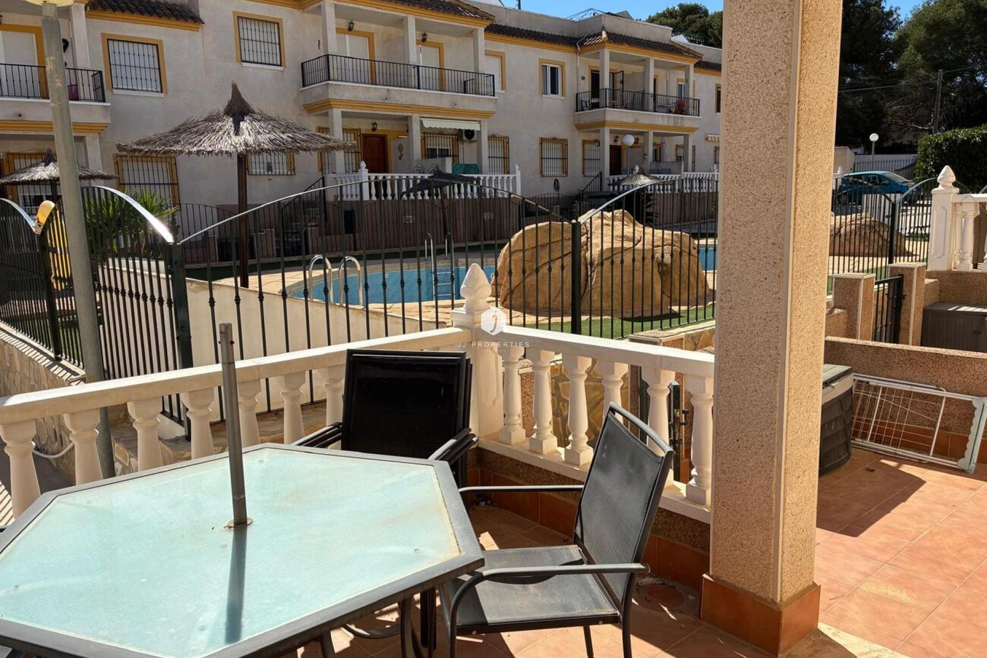 Resale - Apartment / flat -
Algorfa - Costa Blanca
