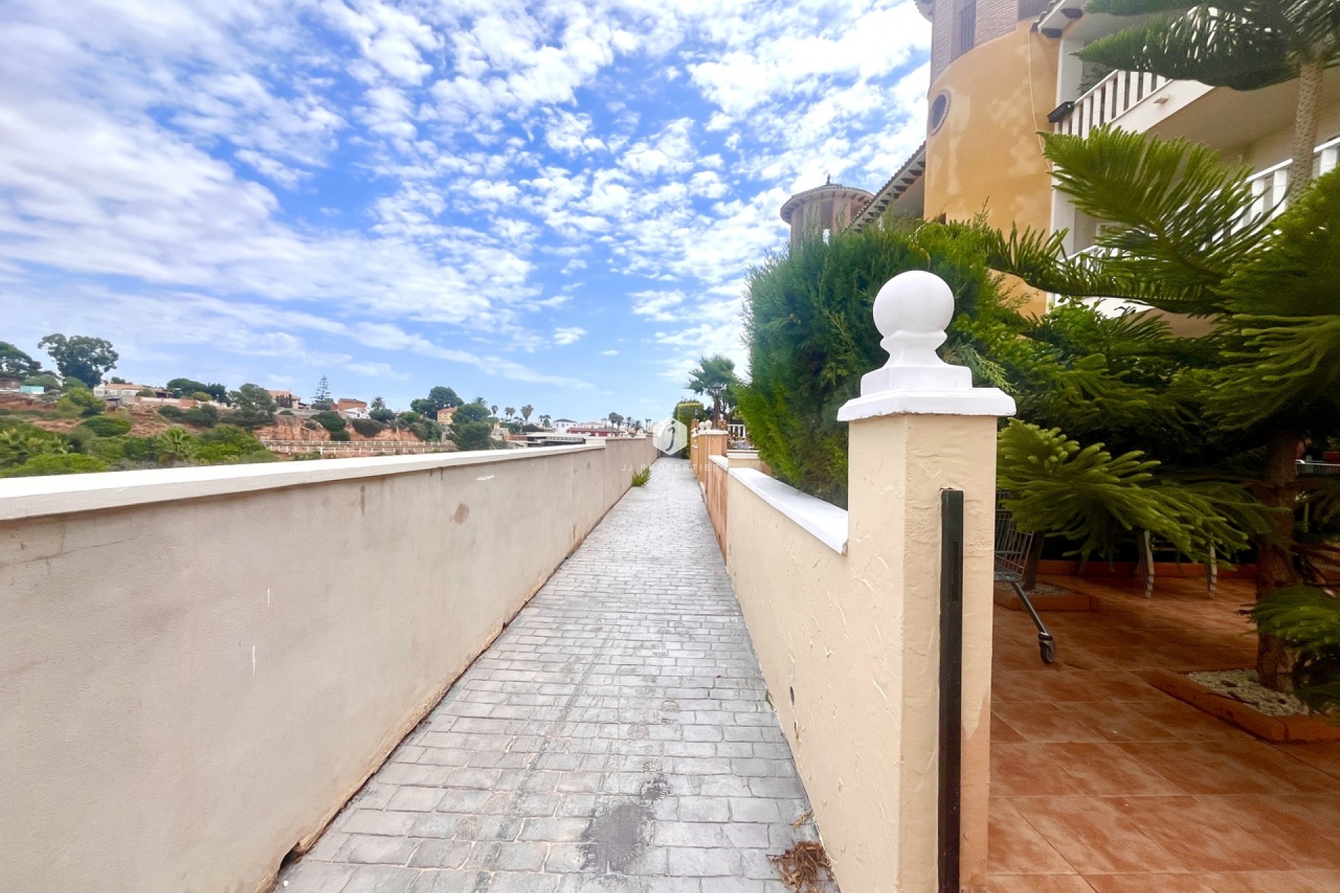 Resale - Apartment / flat -
Cabo Roig - Costa Blanca