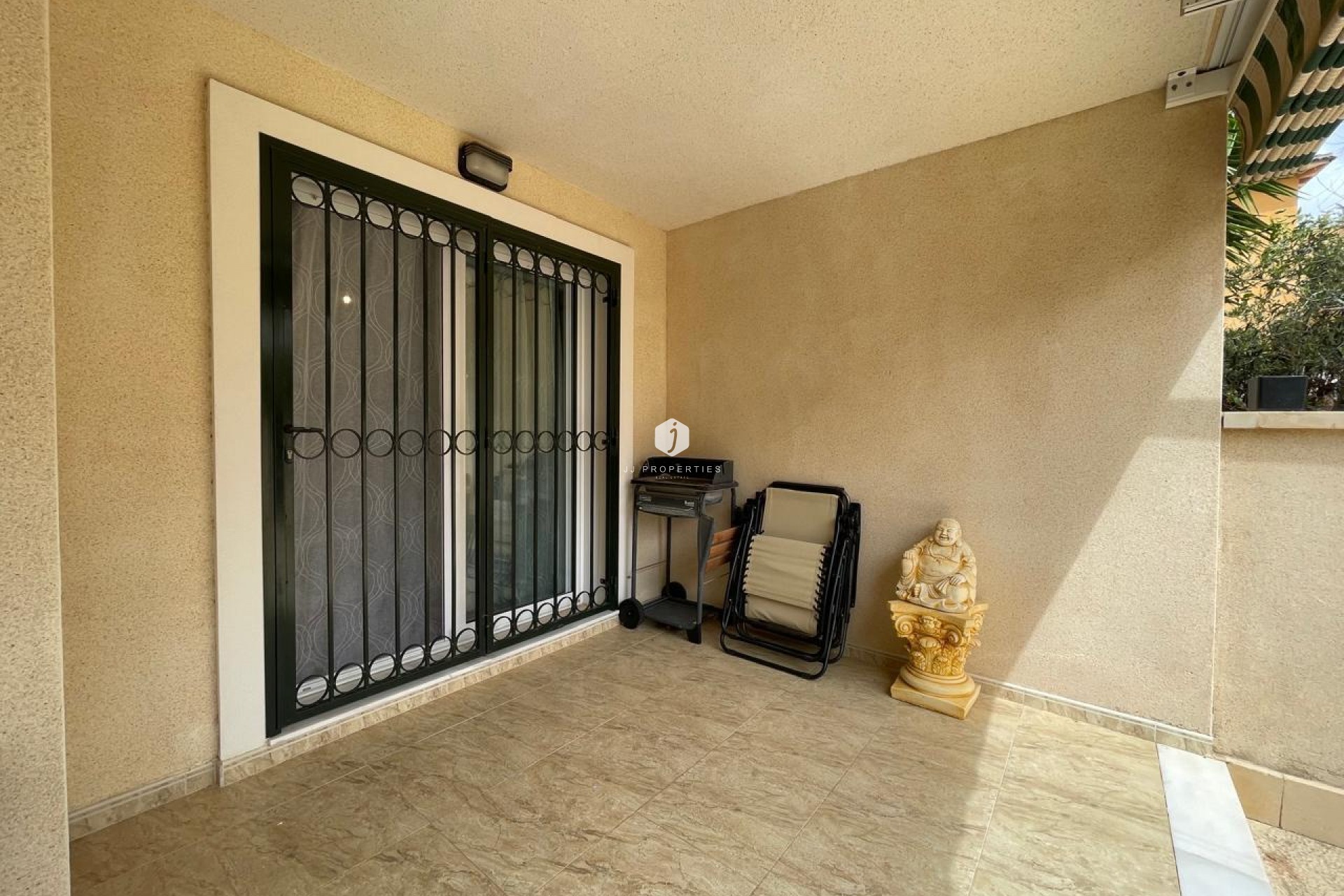 Resale - Apartment / flat -
Campoamor - Costa Blanca