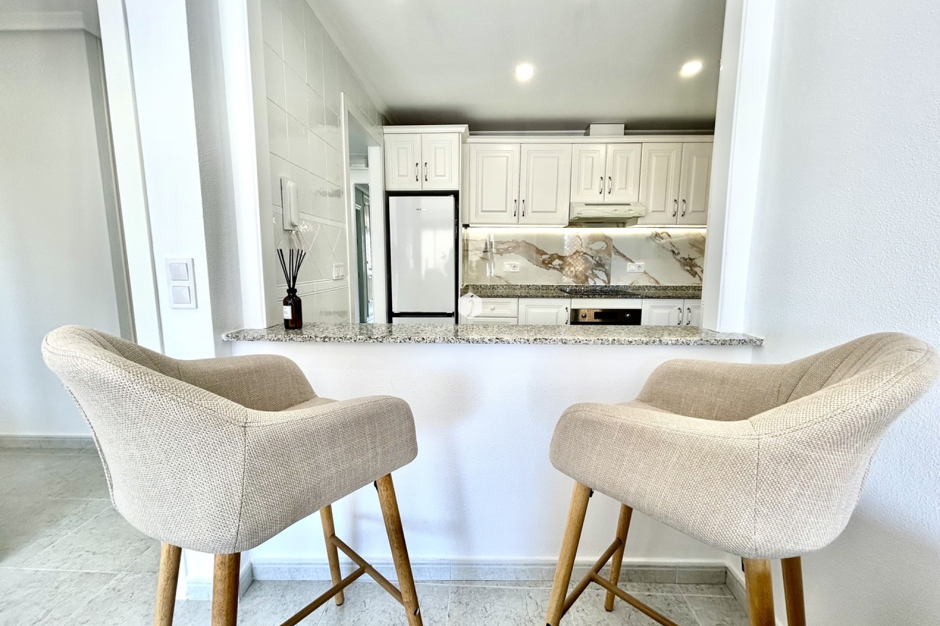 Resale - Apartment / flat -
Campoamor - Costa Blanca