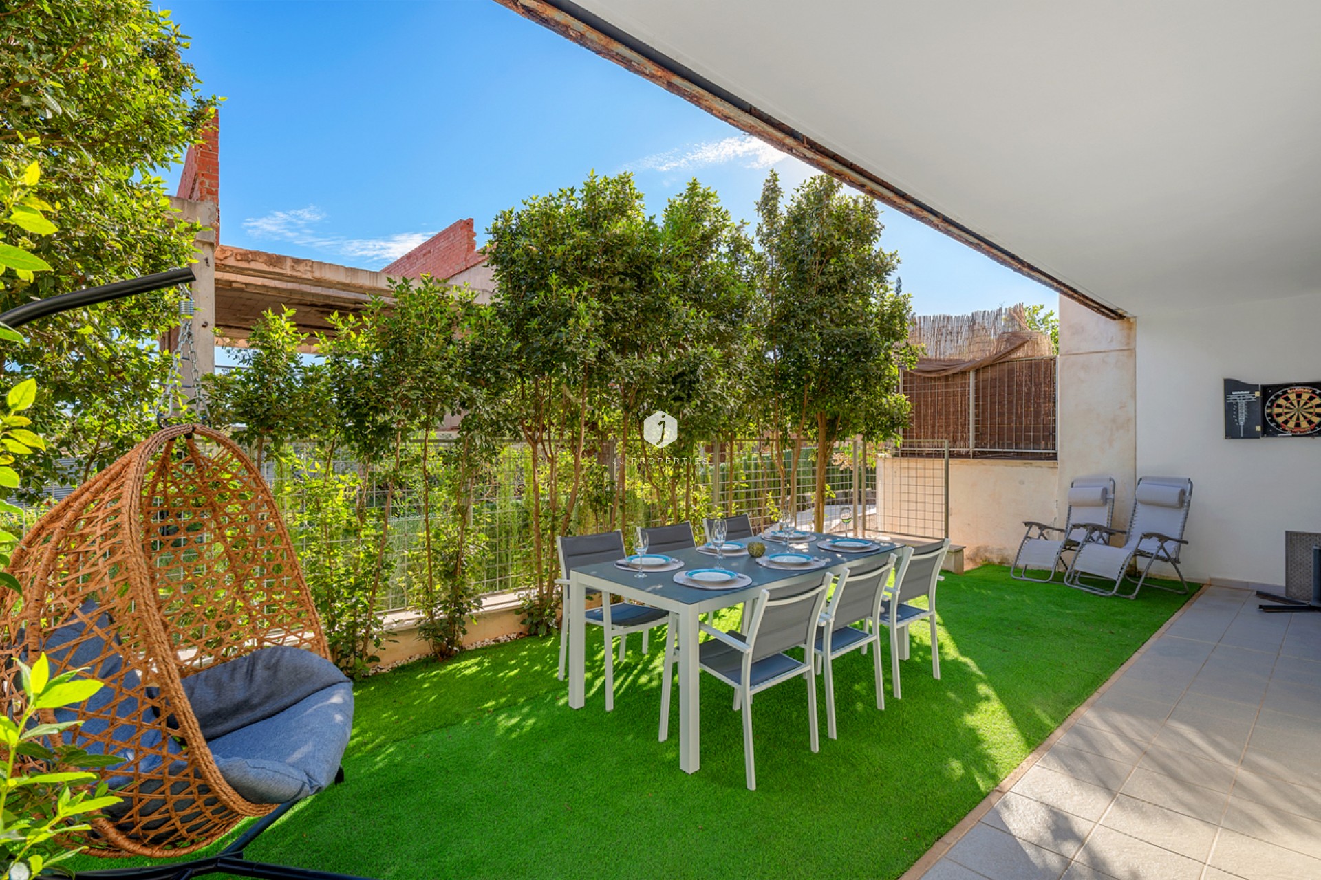 Resale - Apartment / flat -
Campoamor - Costa Blanca