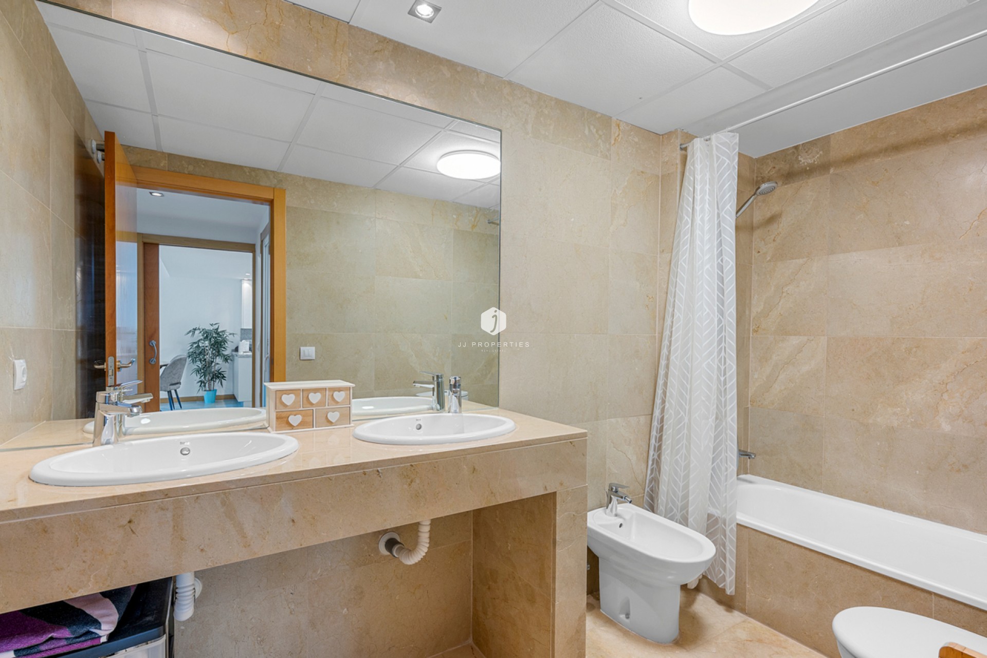 Resale - Apartment / flat -
Campoamor - Costa Blanca