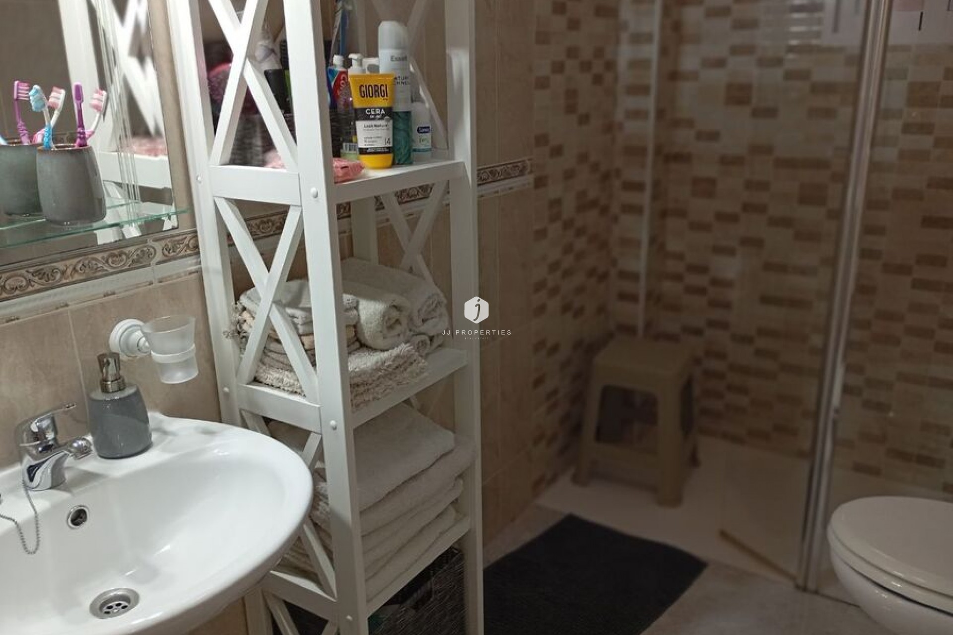 Resale - Apartment / flat -
Daya Vieja - Costa Blanca