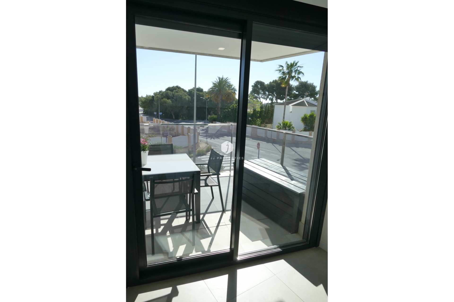 Resale - Apartment / flat -
Dehesa de Campoamor - Costa Blanca