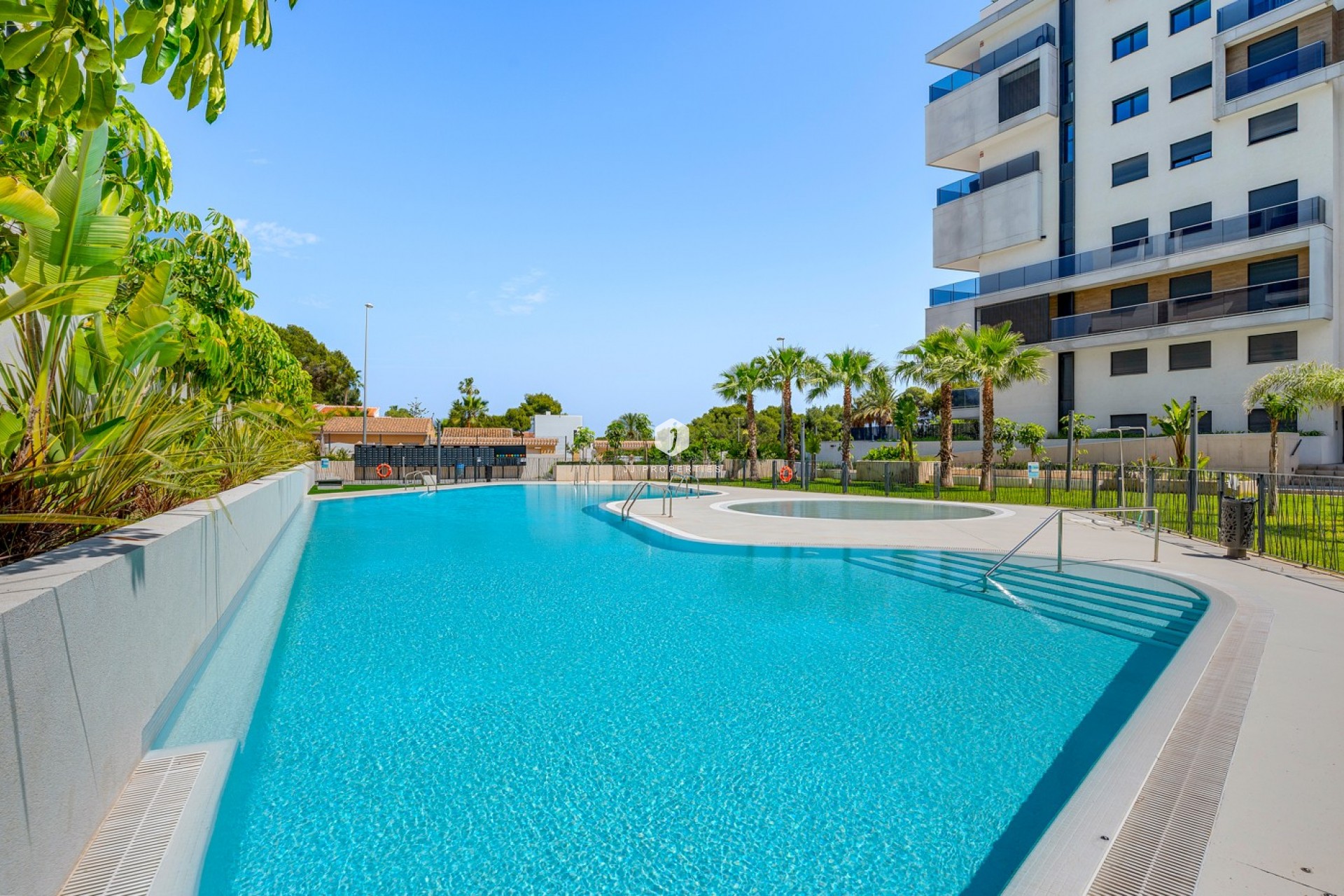 Resale - Apartment / flat -
Dehesa de Campoamor - Costa Blanca
