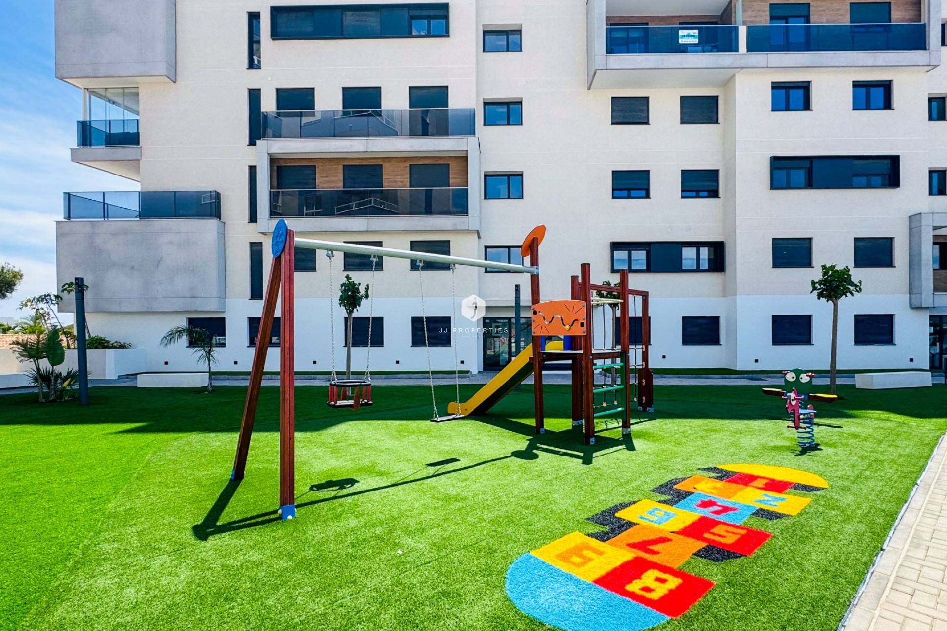 Resale - Apartment / flat -
Dehesa de Campoamor - Costa Blanca
