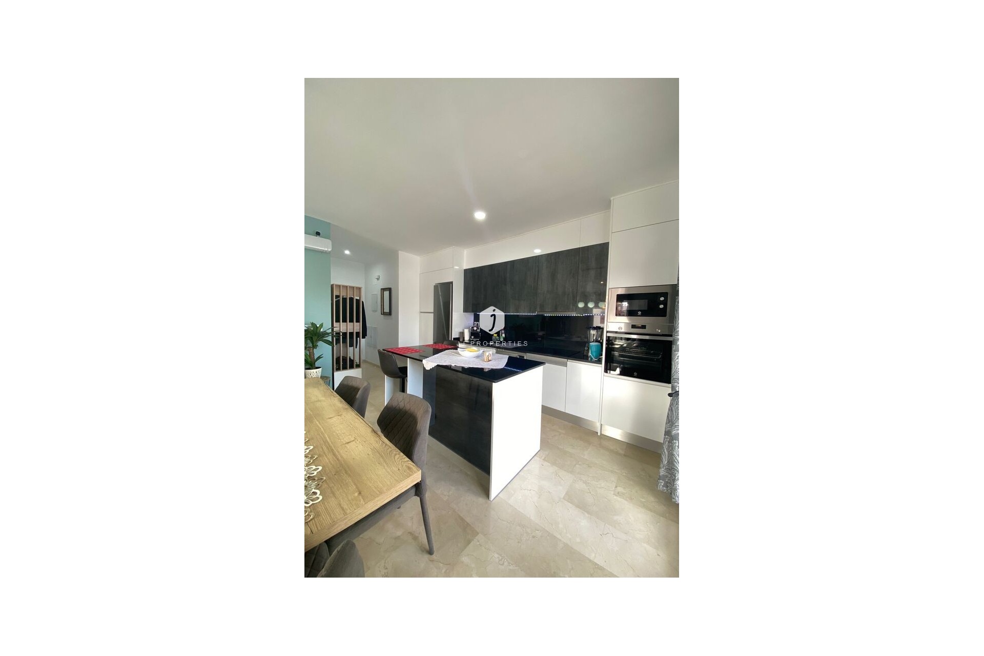 Resale - Apartment / flat -
Dehesa de Campoamor - Las Filipinas