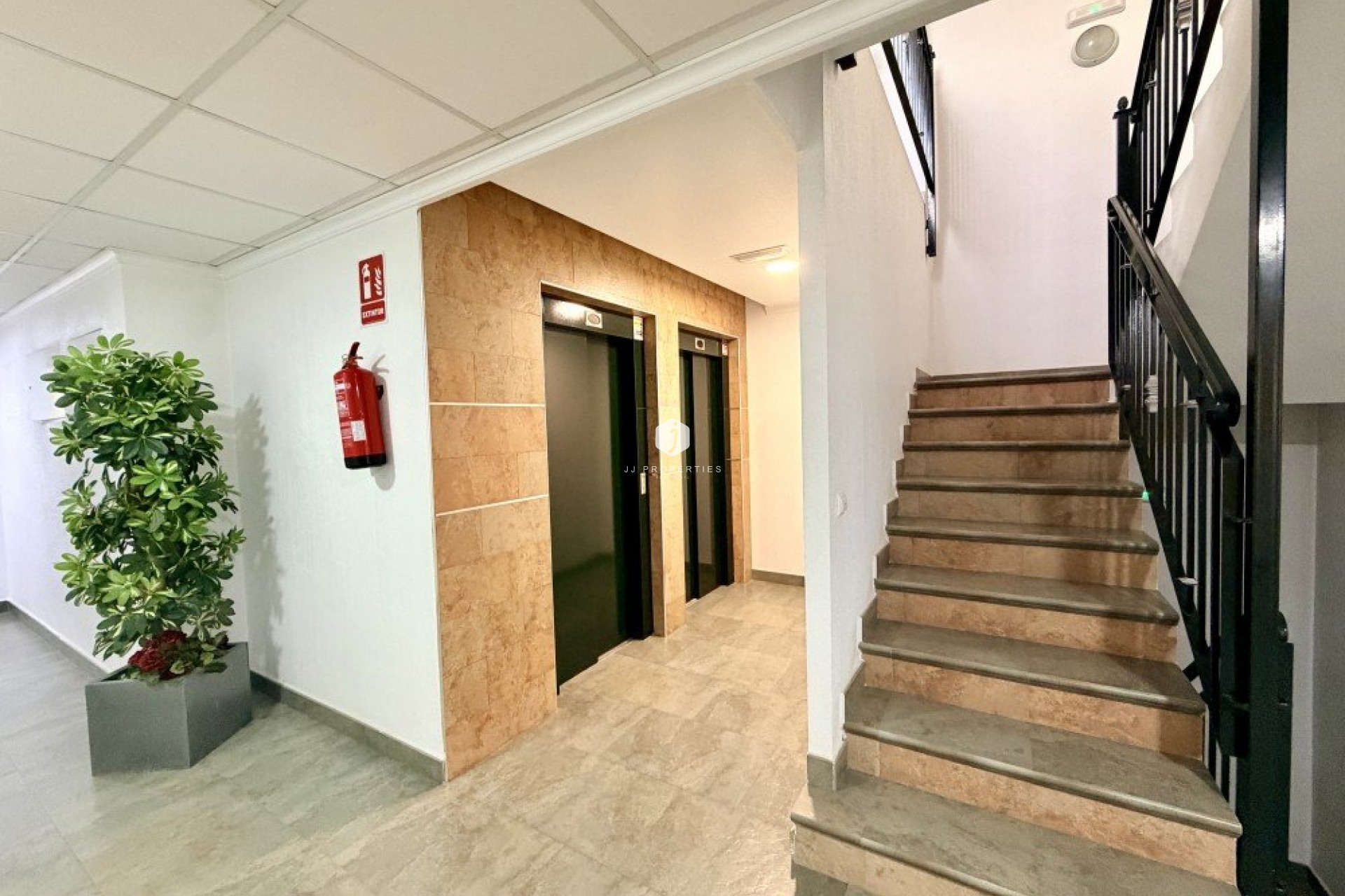 Resale - Apartment / flat -
Dolores - Costa Blanca