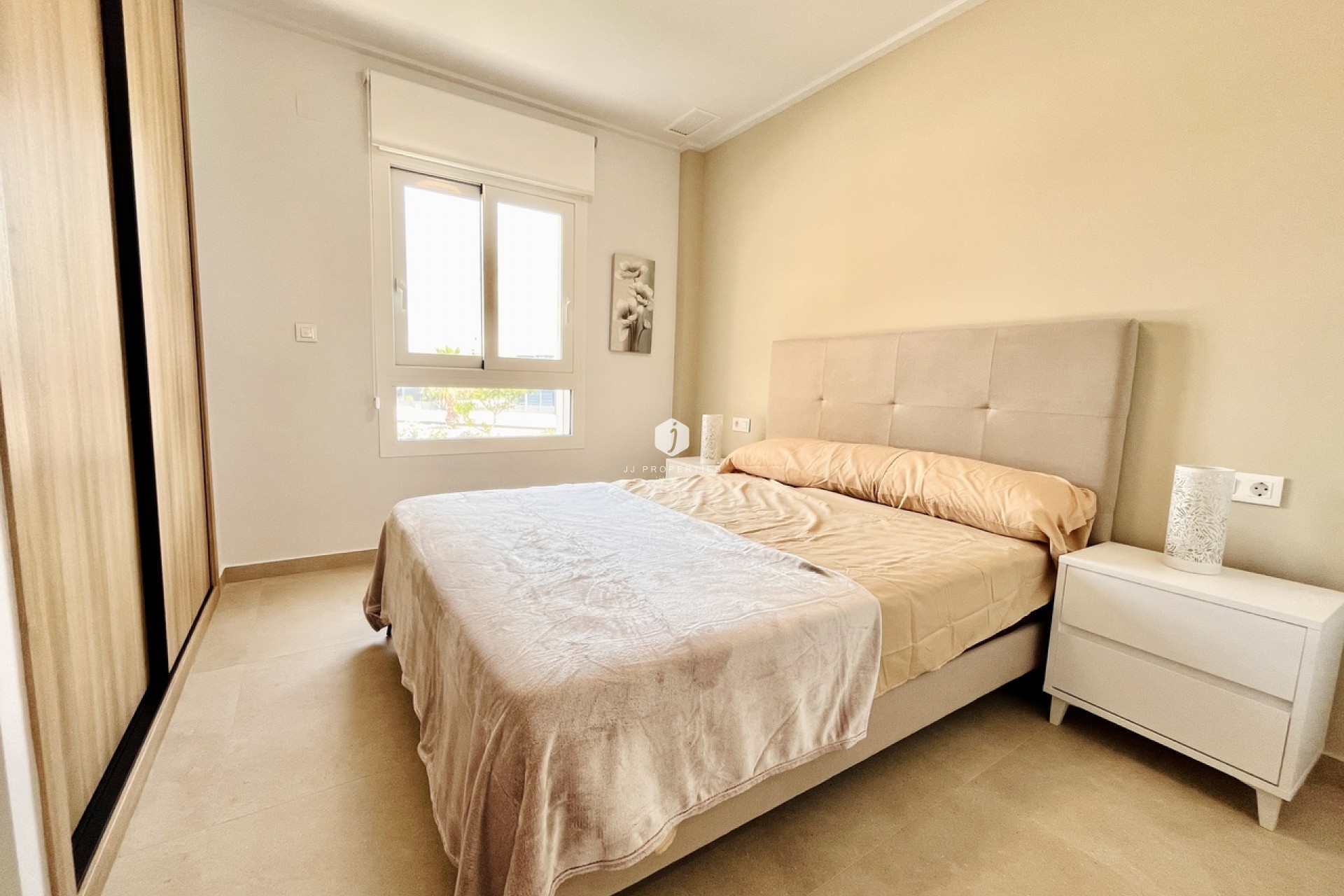Resale - Apartment / flat -
El Raso - Costa Blanca
