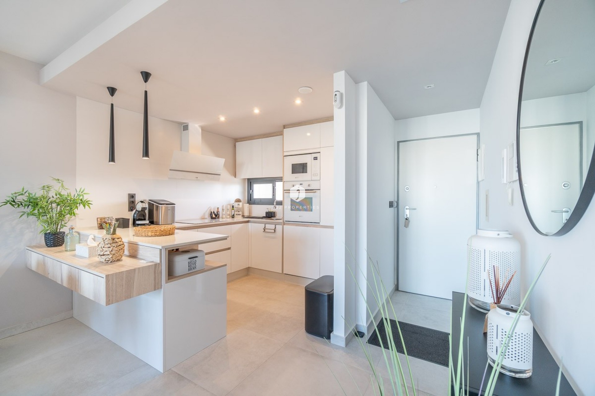 Resale - Apartment / flat -
El Raso - Costa Blanca