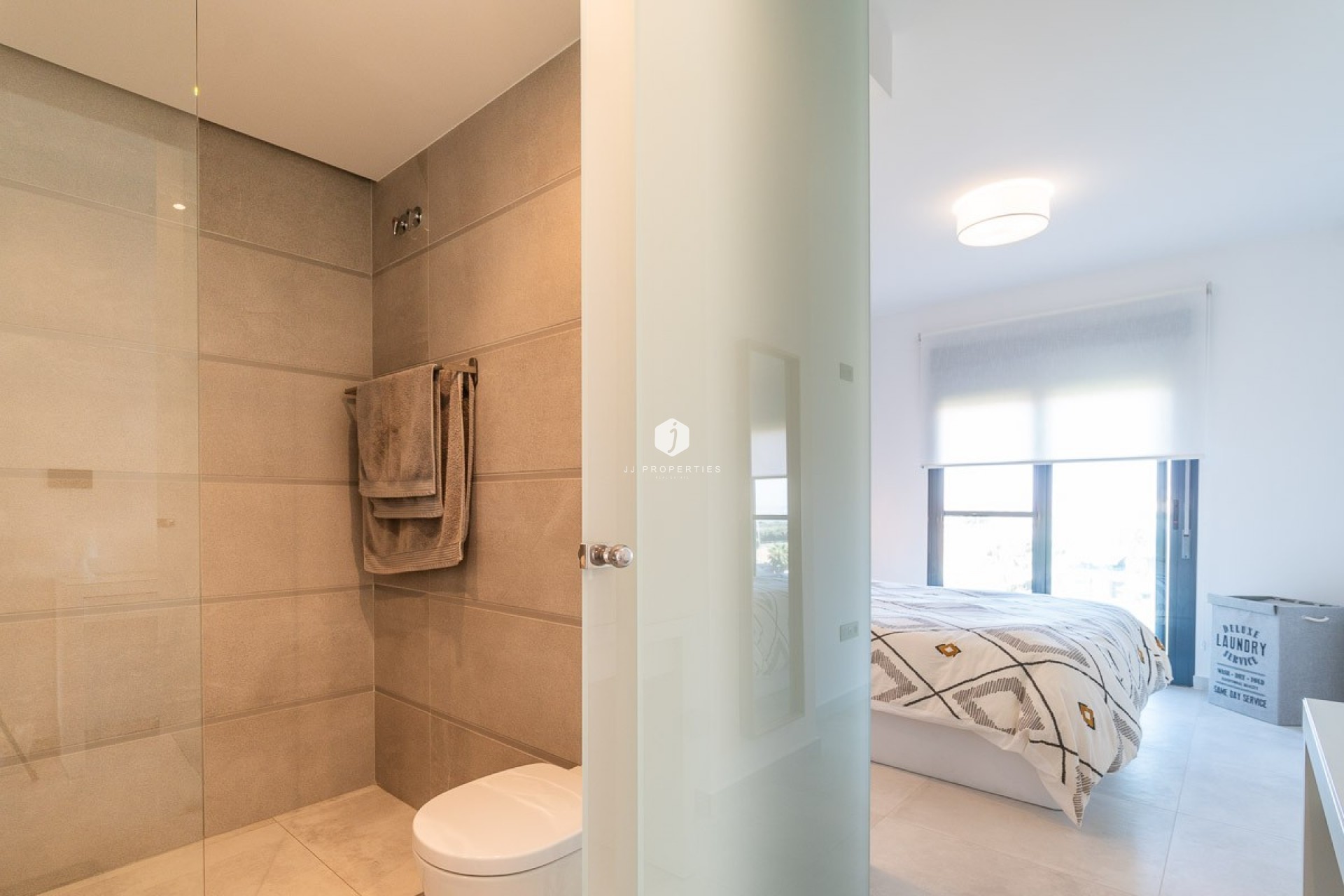 Resale - Apartment / flat -
El Raso - Costa Blanca