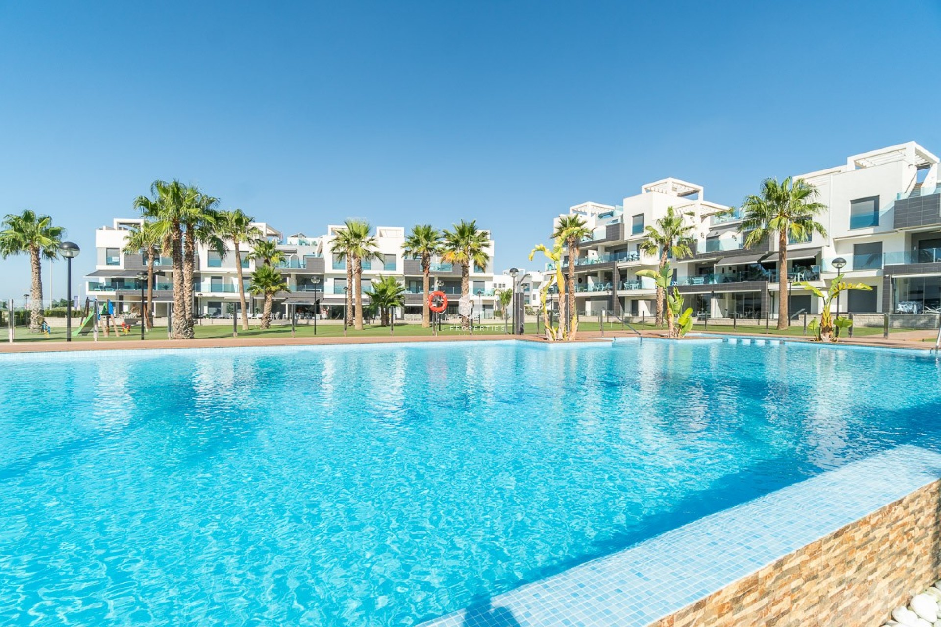 Resale - Apartment / flat -
El Raso - Costa Blanca
