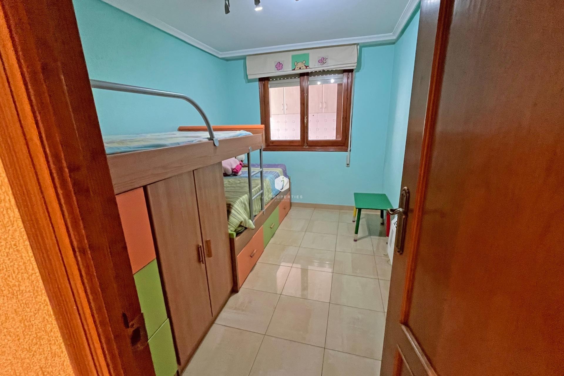 Resale - Apartment / flat -
Formentera del Segura - Palacios