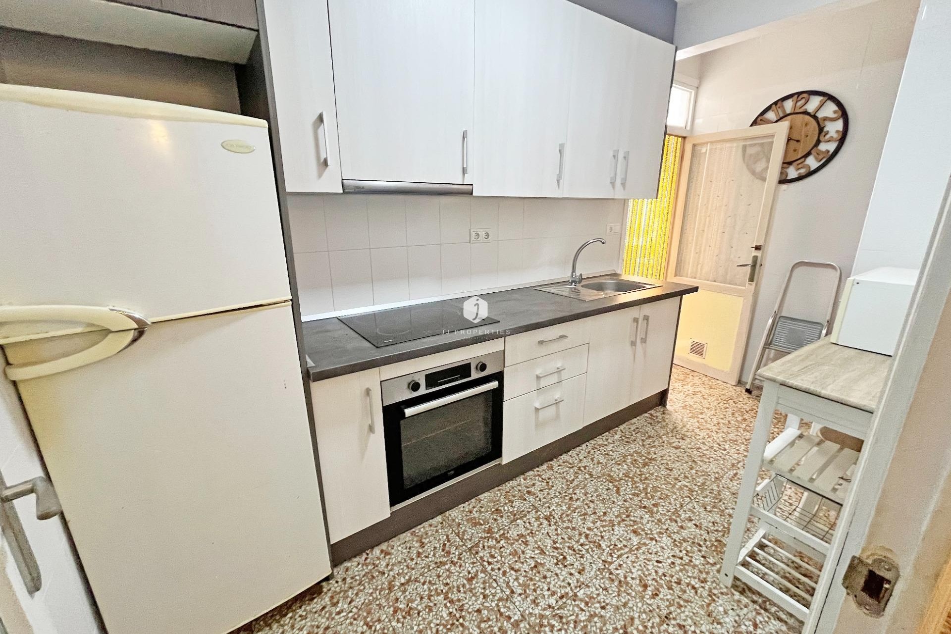 Resale - Apartment / flat -
Guardamar del Segura - Centro