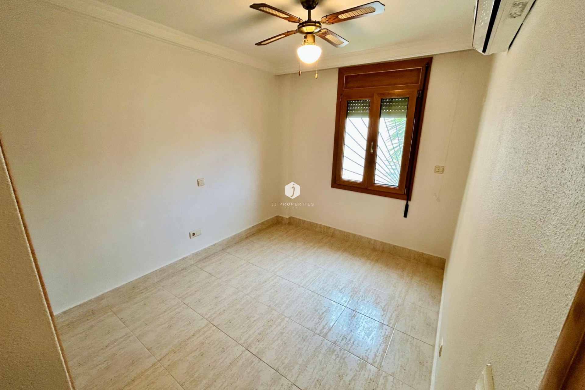 Resale - Apartment / flat -
Guardamar del Segura - Costa Blanca