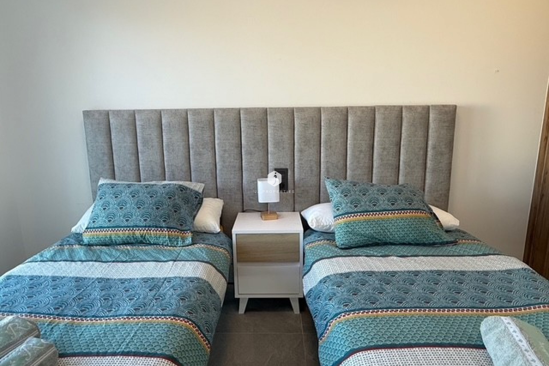 Resale - Apartment / flat -
Guardamar del Segura - Costa Blanca