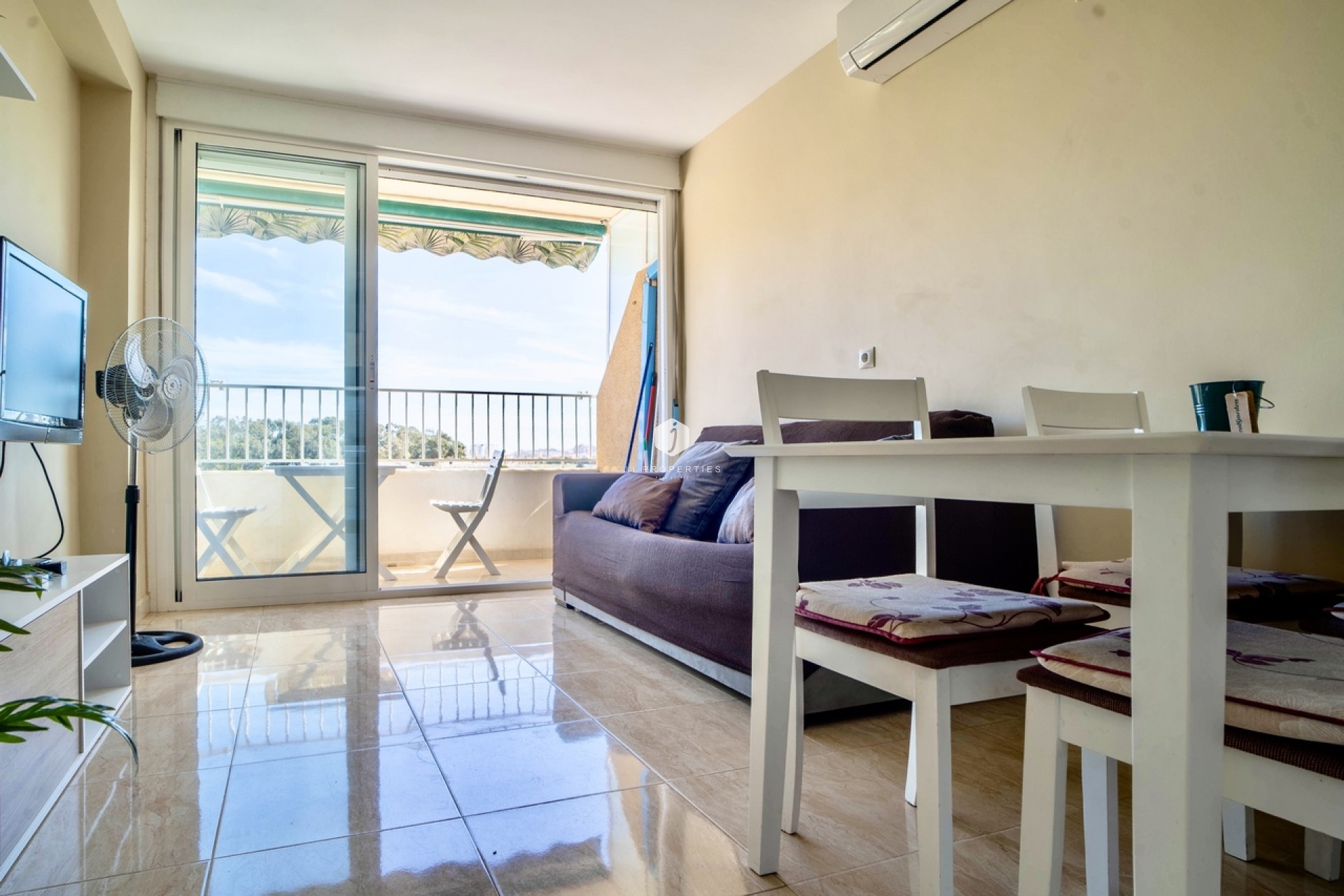 Resale - Apartment / flat -
Guardamar del Segura - Costa Blanca