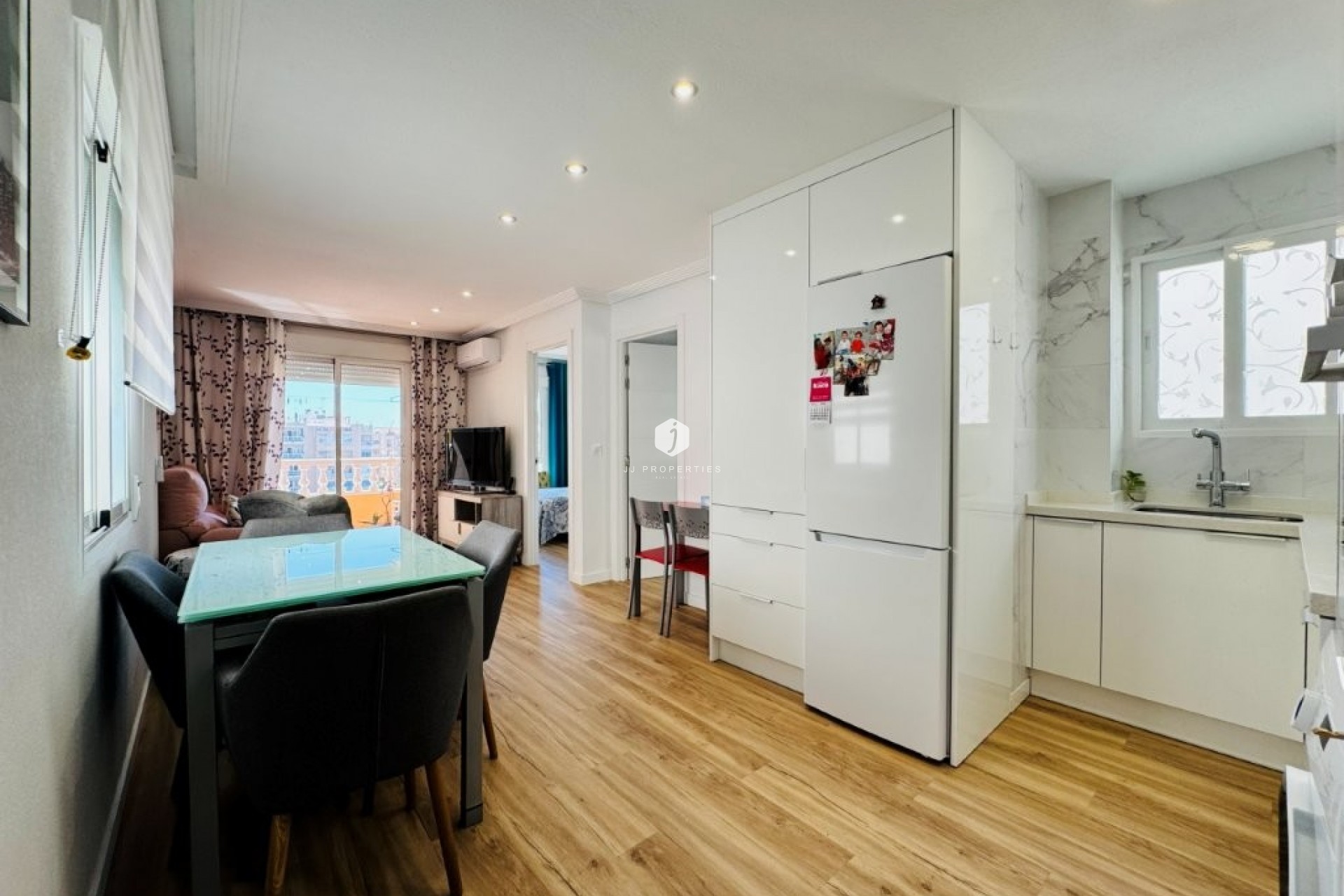 Resale - Apartment / flat -
Guardamar del Segura - Costa Blanca