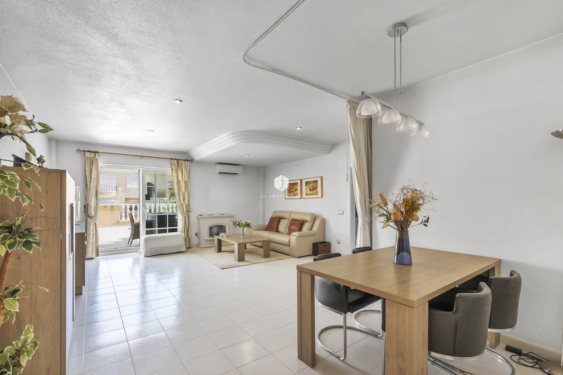 Resale - Apartment / flat -
Guardamar del Segura - Costa Blanca