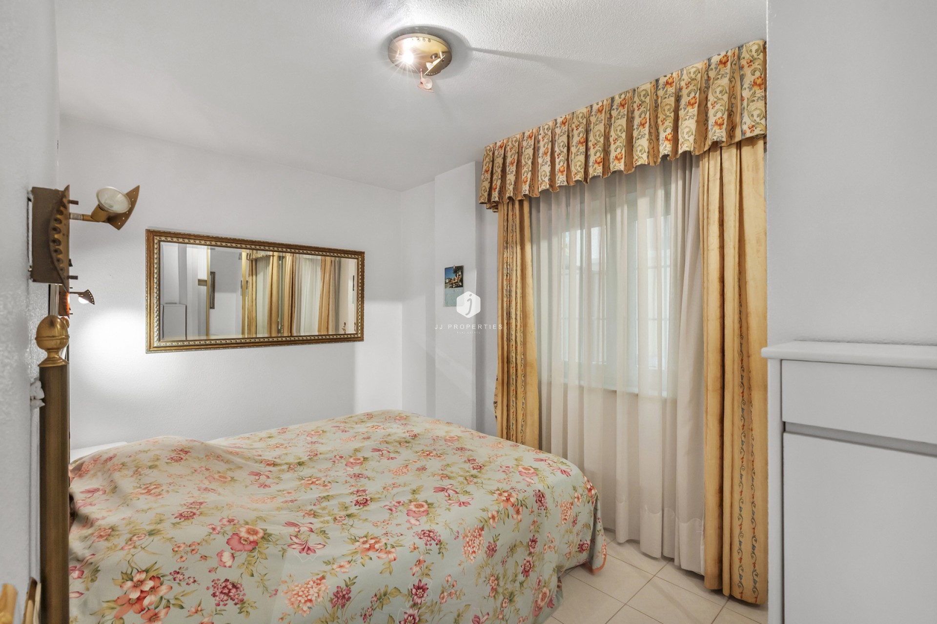 Resale - Apartment / flat -
Guardamar del Segura - Costa Blanca