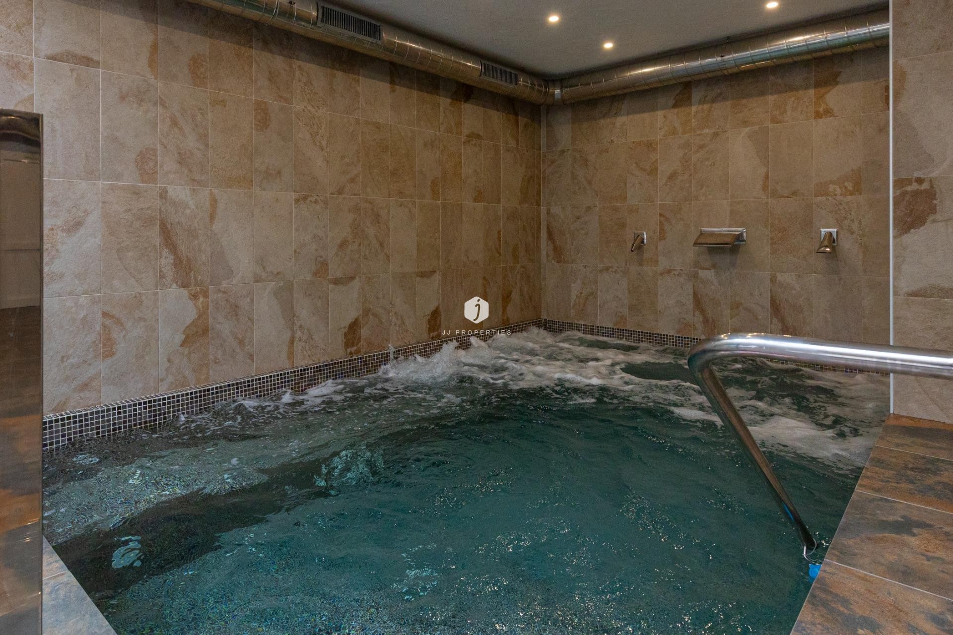 Resale - Apartment / flat -
Guardamar del Segura - El Raso