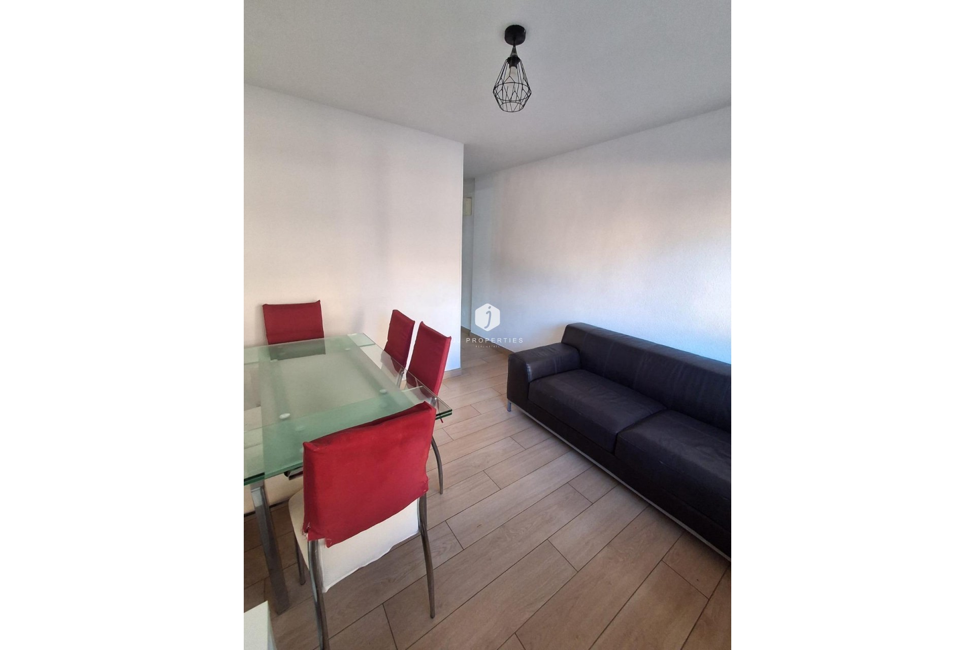 Resale - Apartment / flat -
Guardamar del Segura - Guardamar Playa