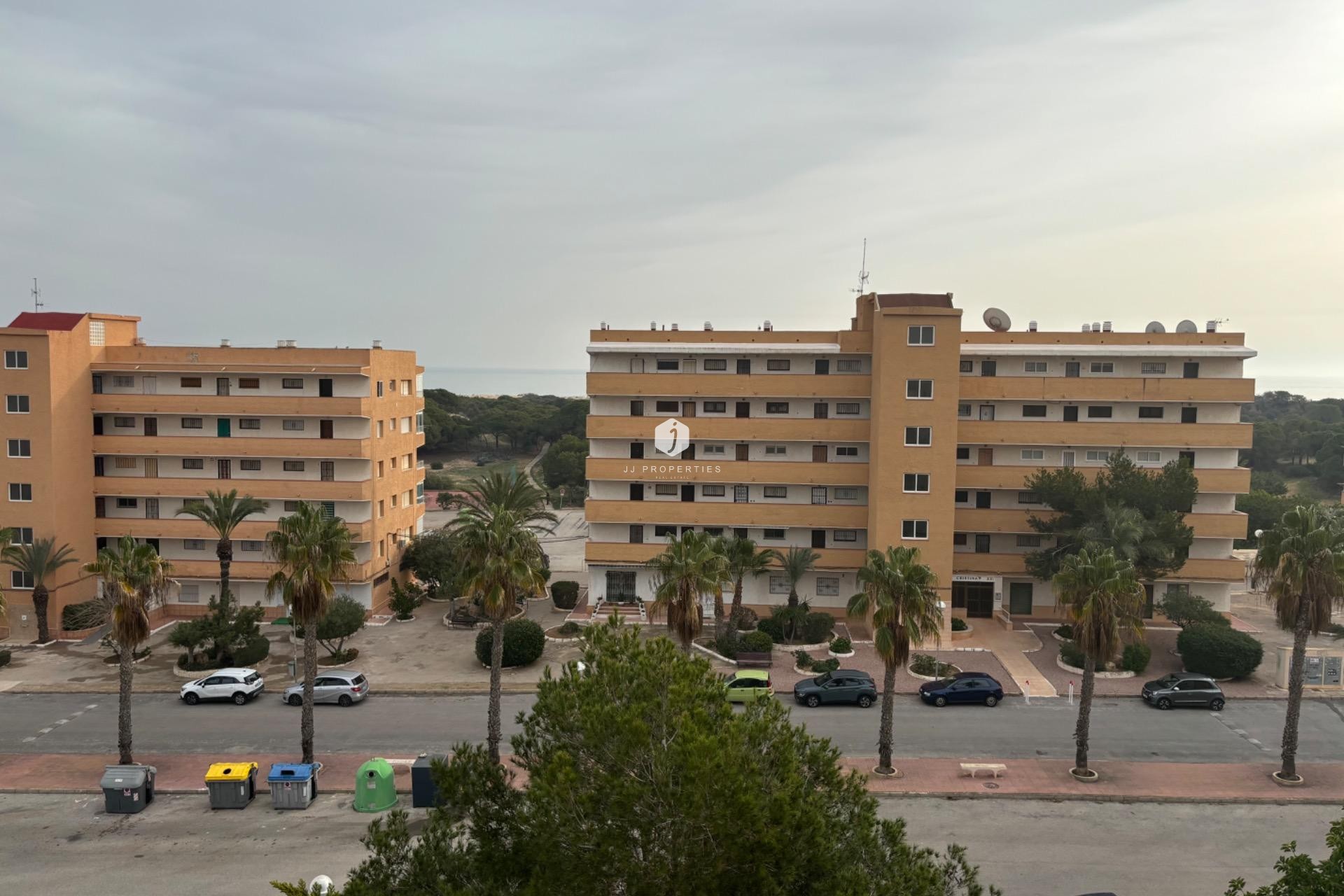 Resale - Apartment / flat -
Guardamar del Segura - Pinomar