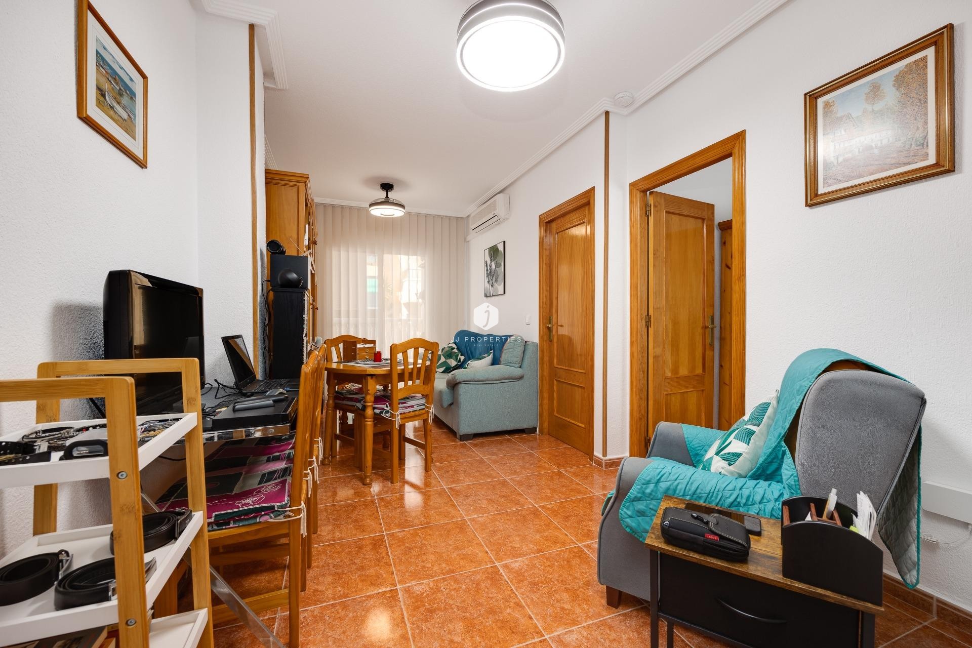 Resale - Apartment / flat -
Guardamar del Segura - Pueblo