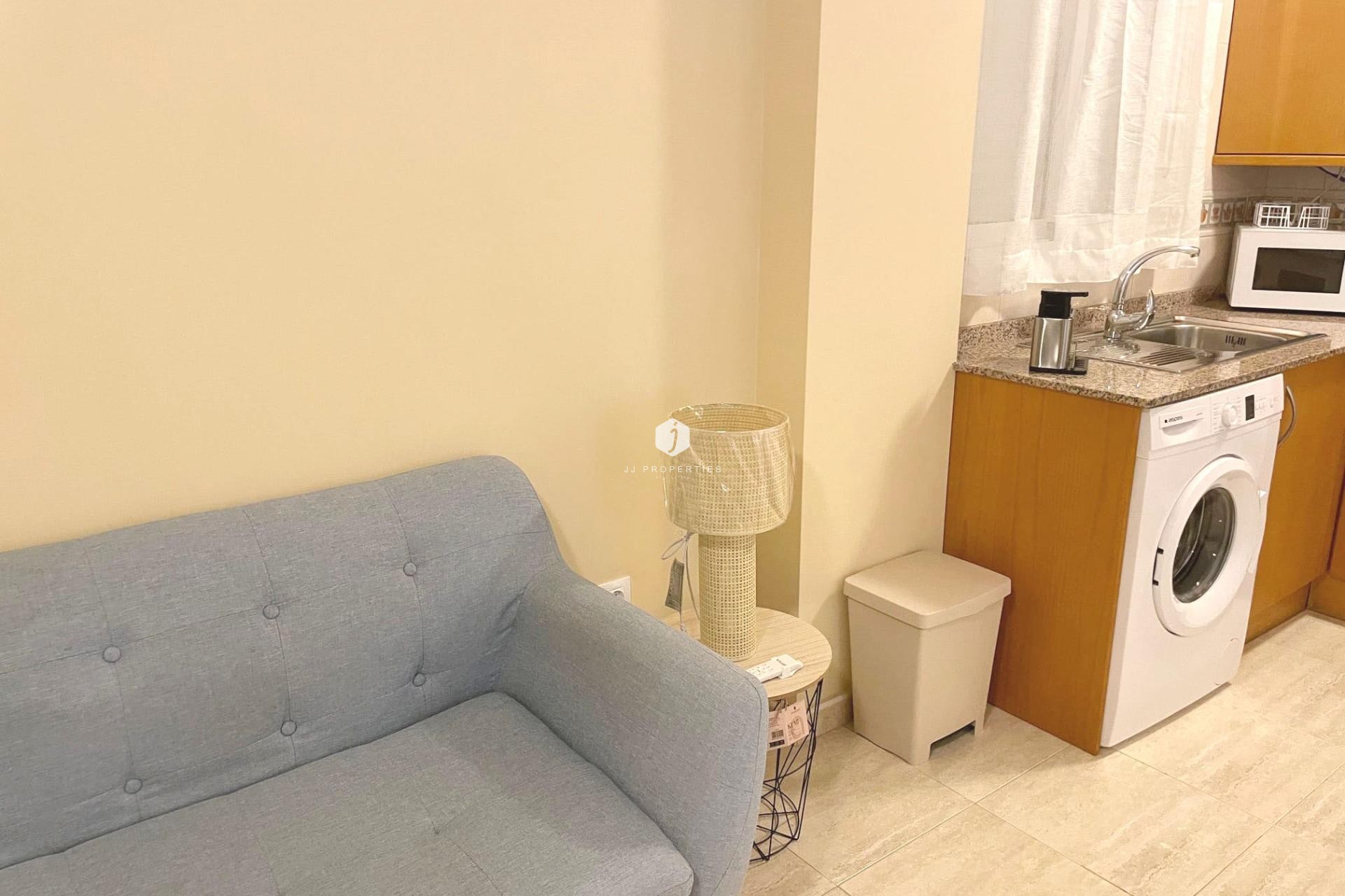 Resale - Apartment / flat -
Guardamar del Segura - puerto deportivo