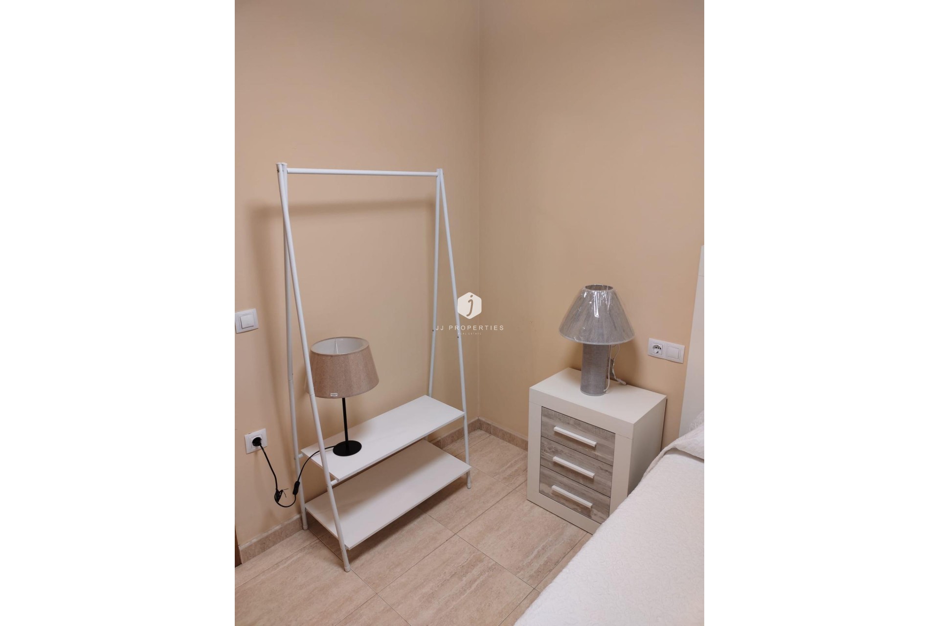 Resale - Apartment / flat -
Guardamar del Segura - puerto deportivo