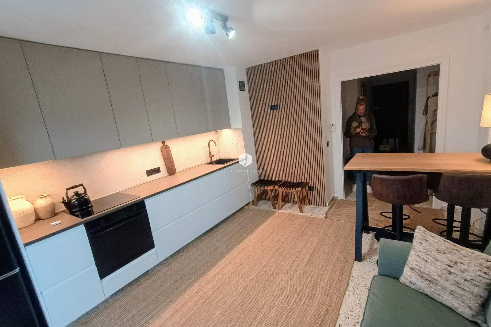 Resale - Apartment / flat -
Guardamar del Segura - Urbanizaciones