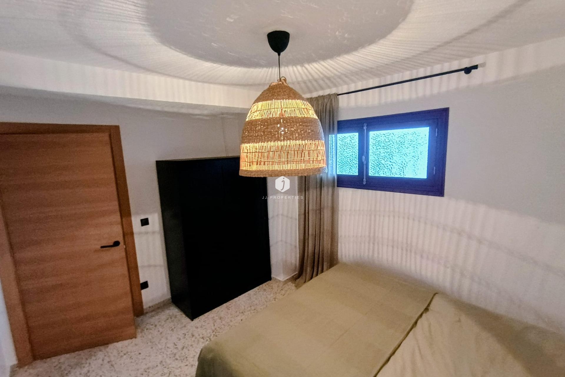 Resale - Apartment / flat -
Guardamar del Segura - Urbanizaciones