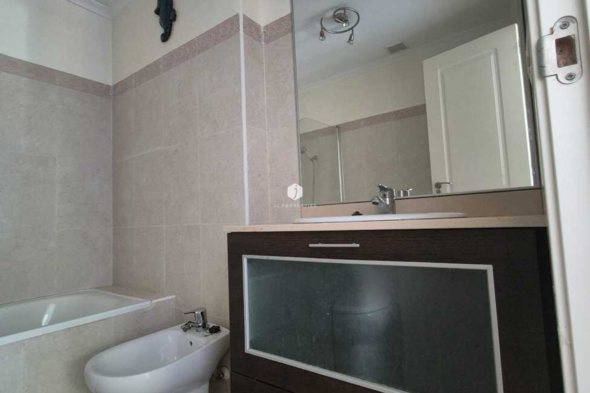 Resale - Apartment / flat -
Jacarilla - Costa Blanca