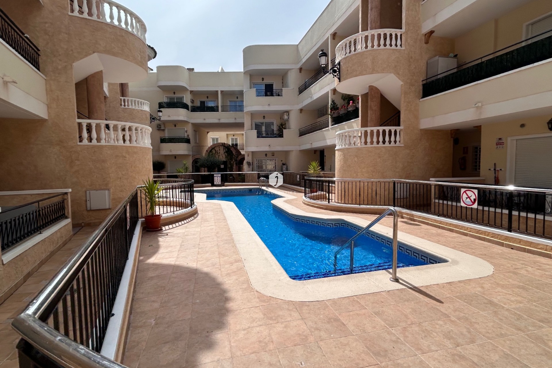 Resale - Apartment / flat -
Jacarilla - Inland