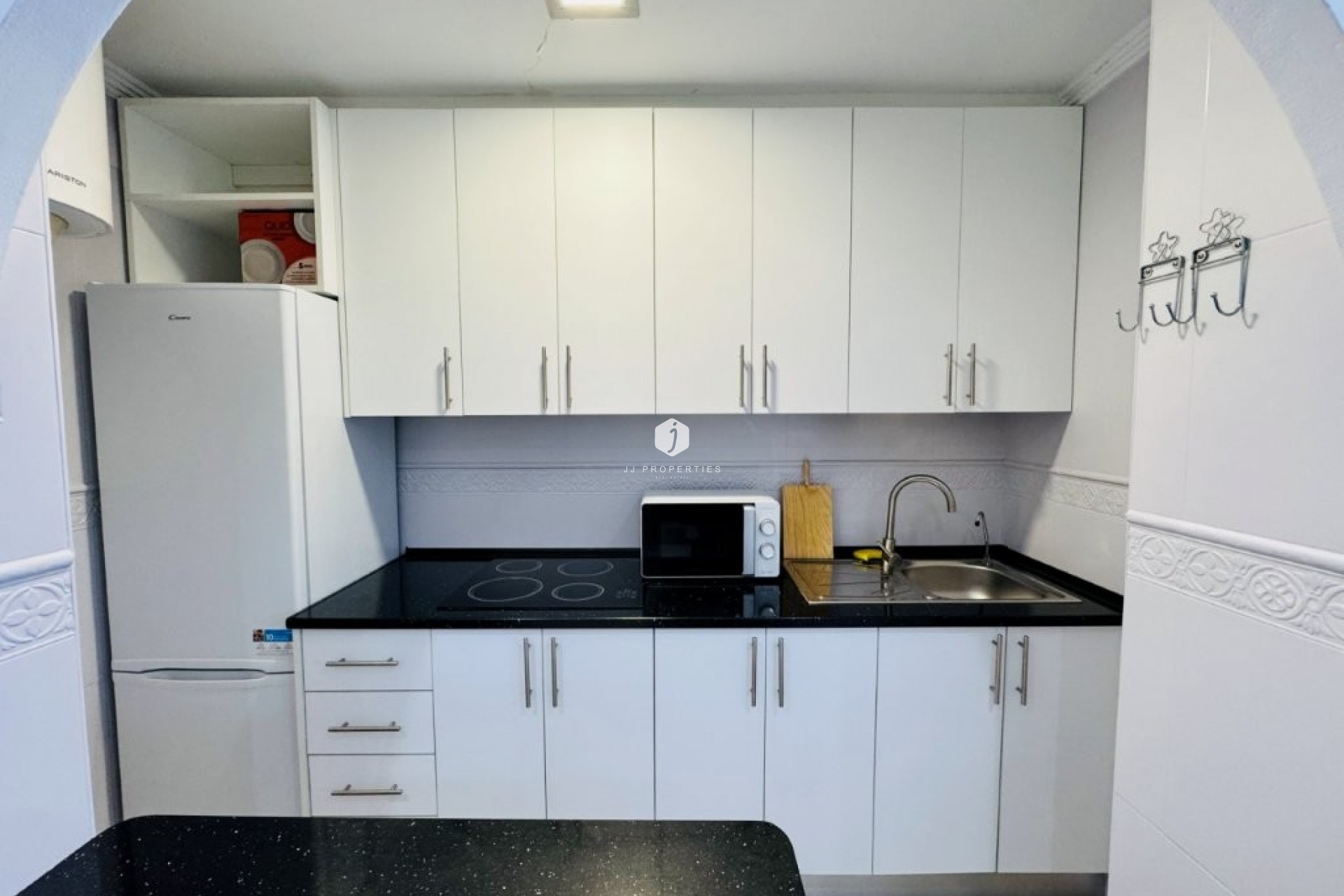 Resale - Apartment / flat -
La Mata - Costa Blanca