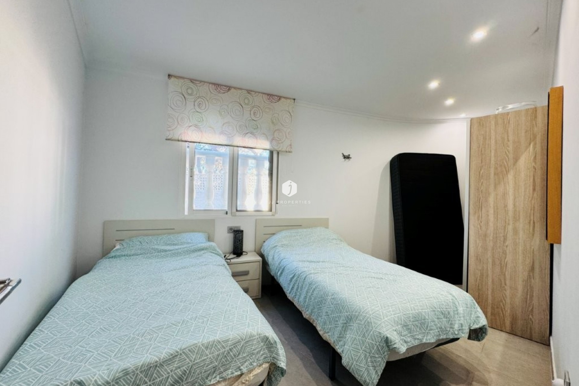 Resale - Apartment / flat -
La Mata - Costa Blanca