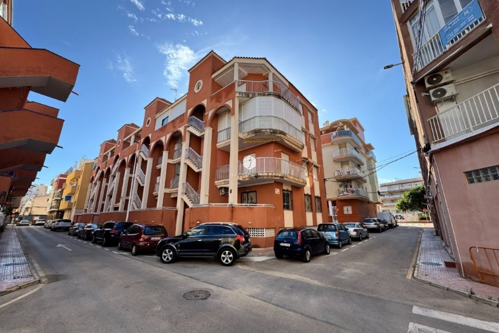 Resale - Apartment / flat -
La Mata - Costa Blanca