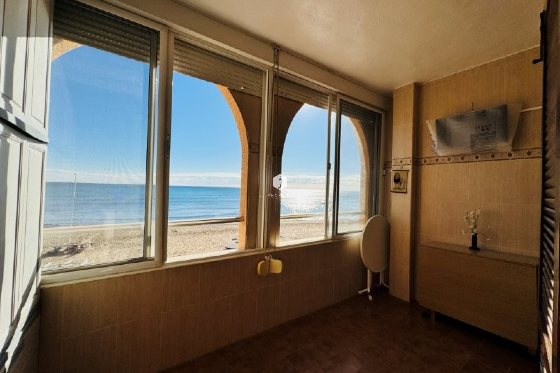 Resale - Apartment / flat -
La Mata - Costa Blanca