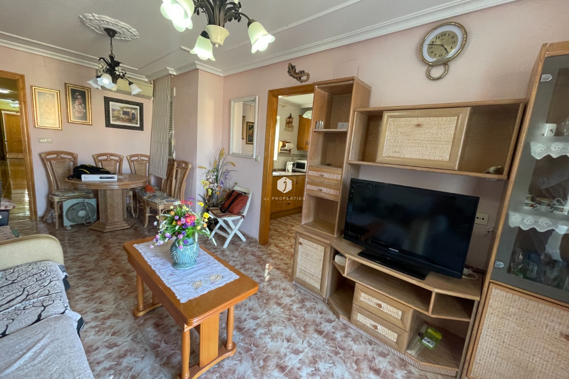 Resale - Apartment / flat -
La Mata - Costa Blanca