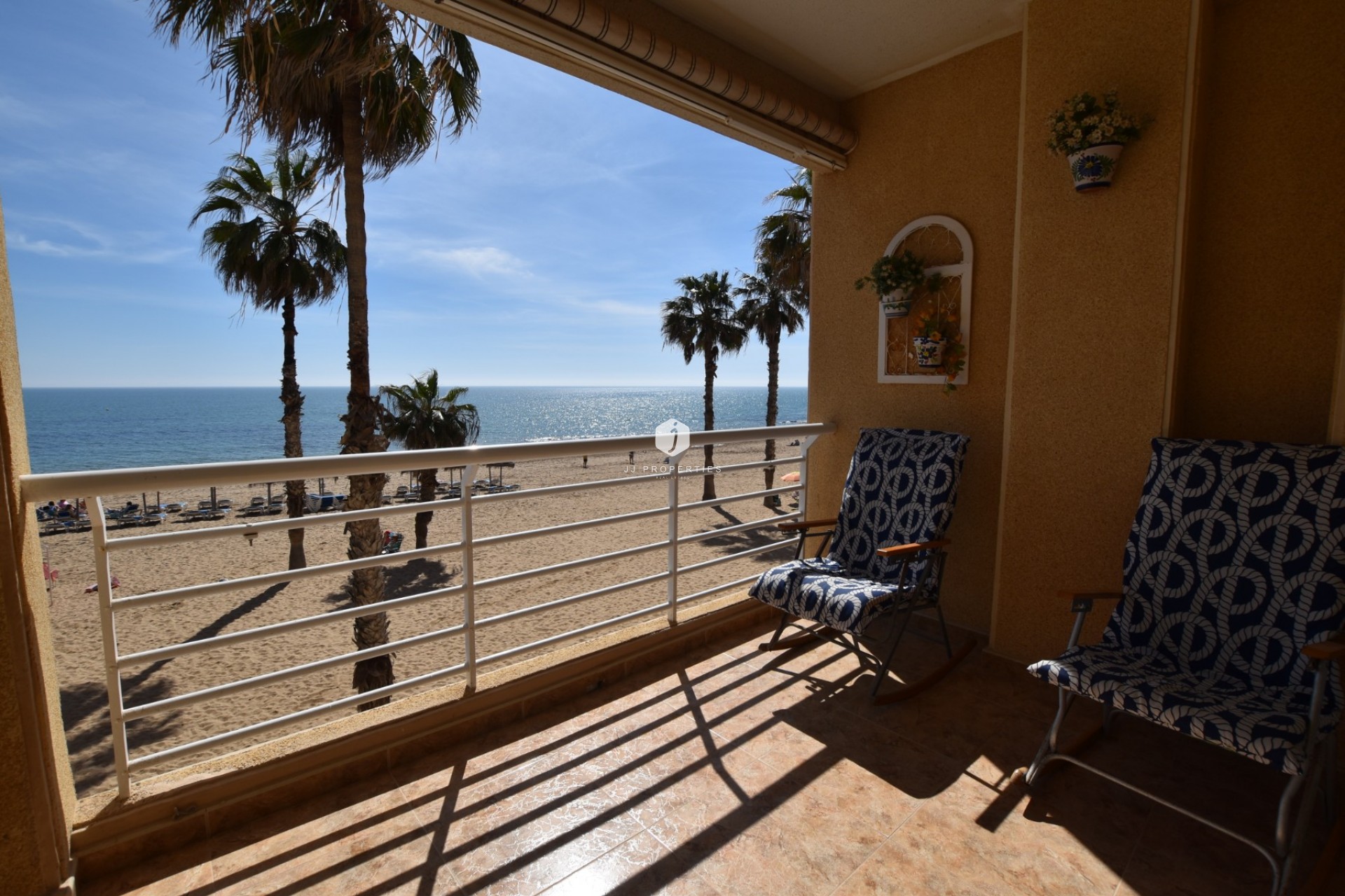 Resale - Apartment / flat -
La Mata - Costa Blanca