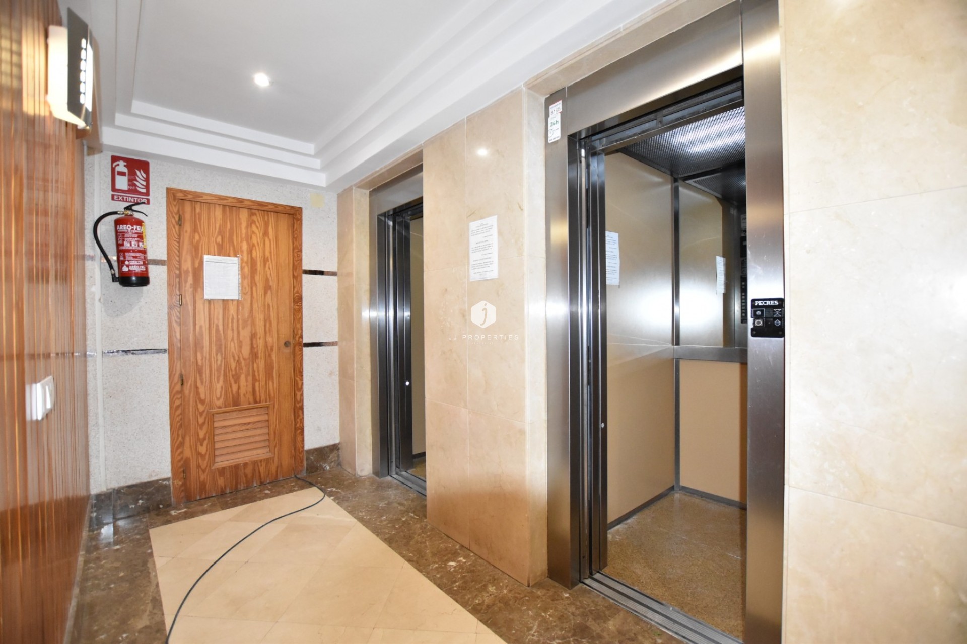 Resale - Apartment / flat -
La Mata - Costa Blanca