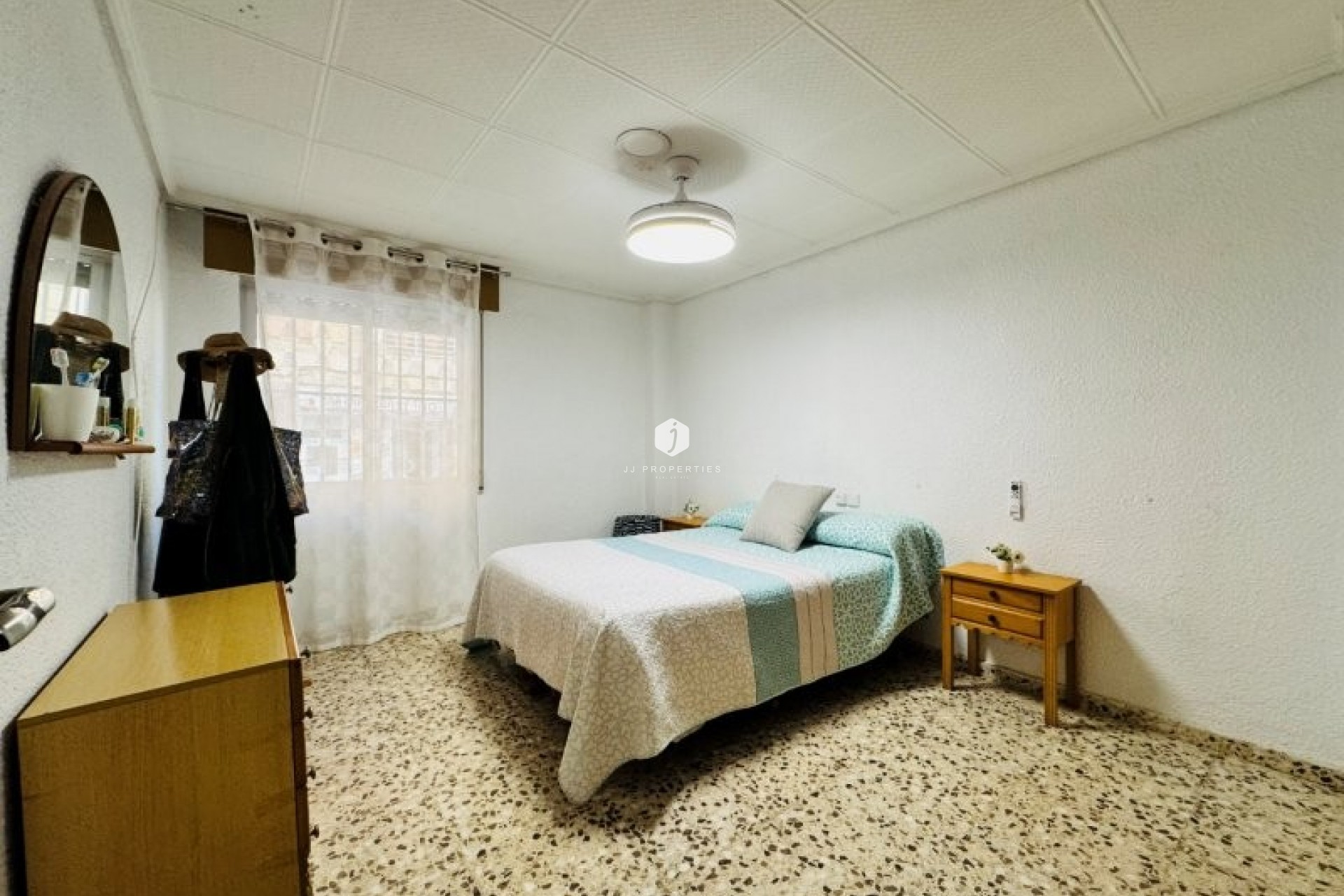 Resale - Apartment / flat -
La Mata - Costa Blanca