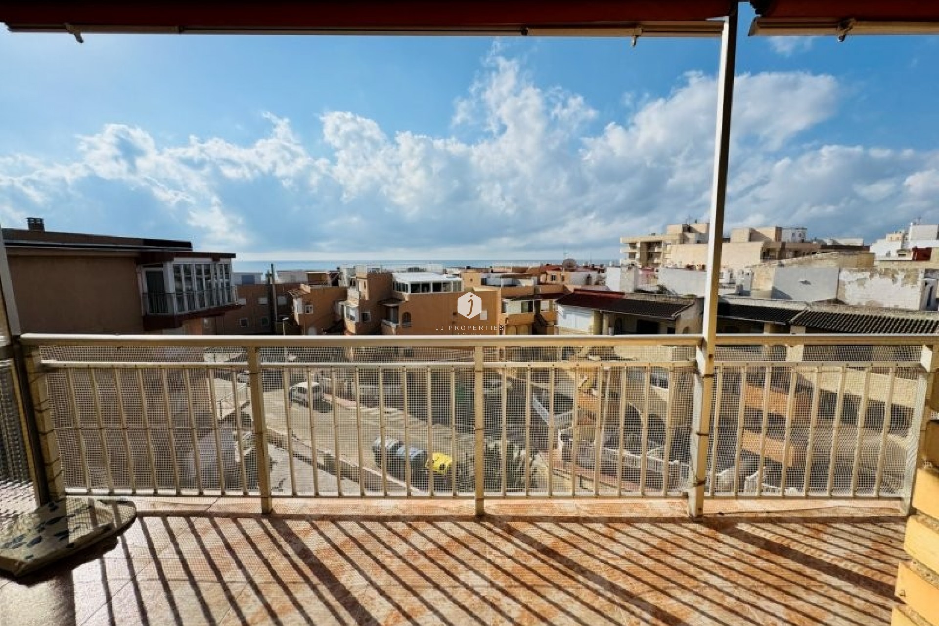 Resale - Apartment / flat -
La Mata - Costa Blanca