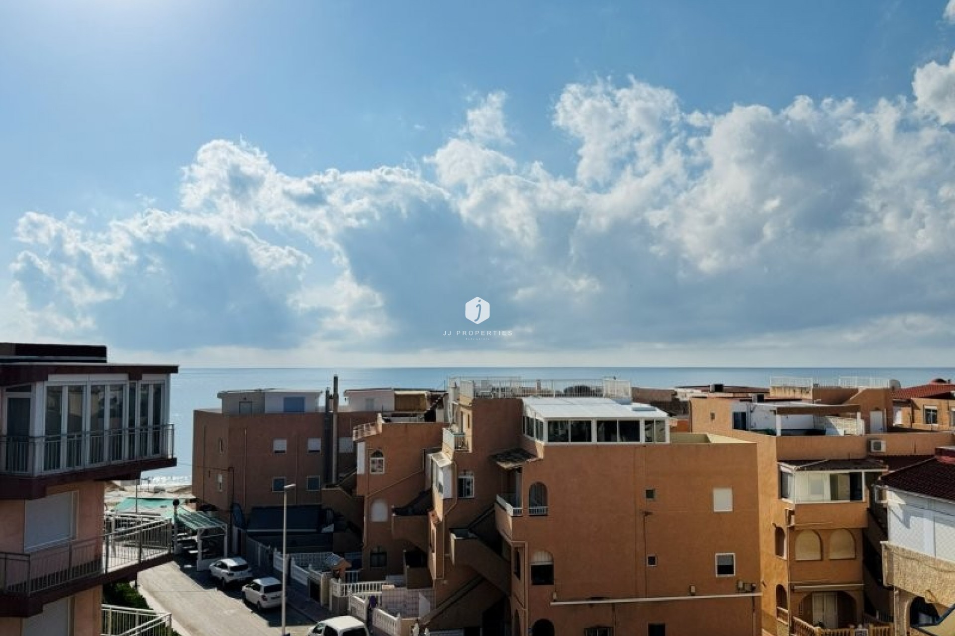 Resale - Apartment / flat -
La Mata - Costa Blanca