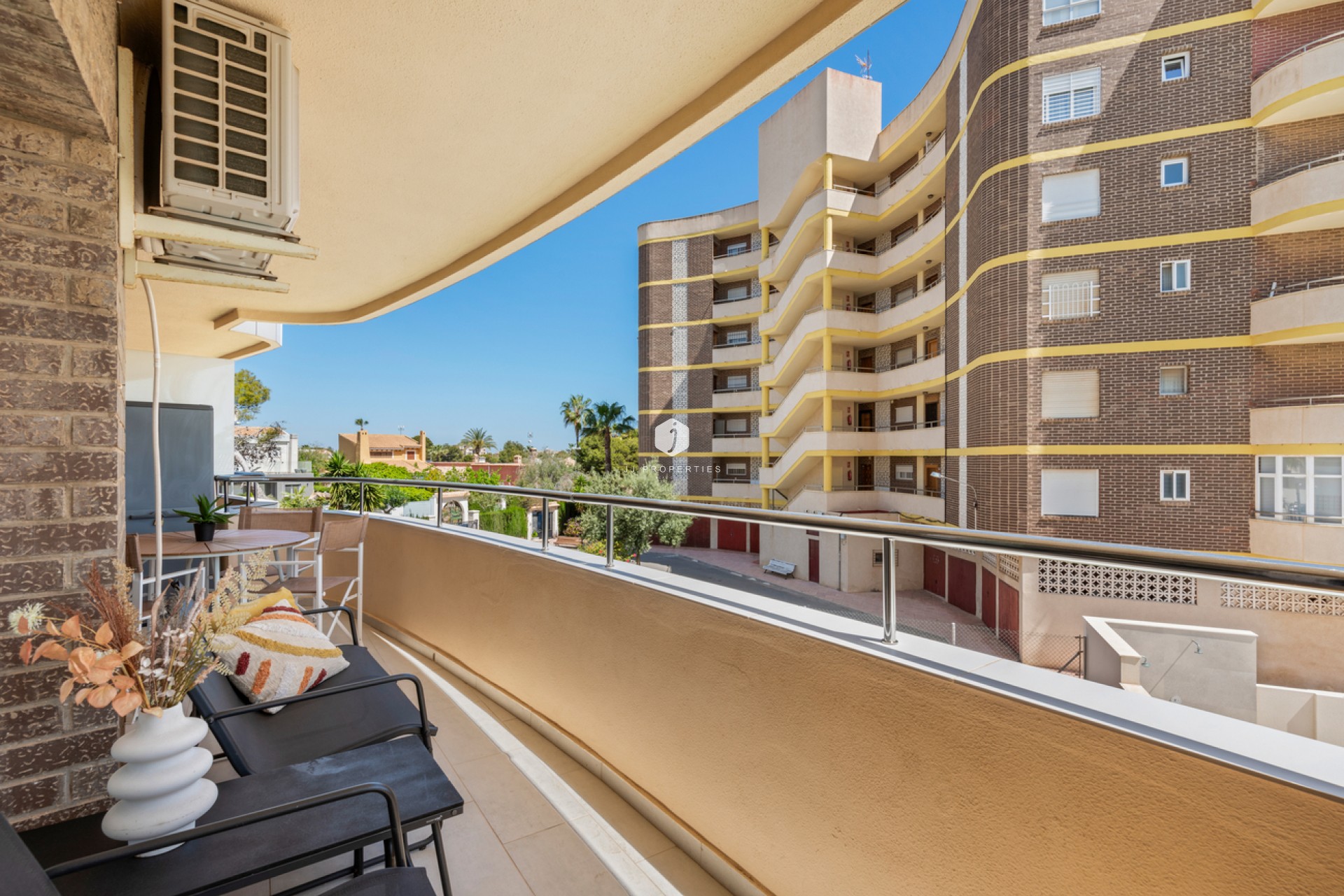 Resale - Apartment / flat -
La Zenia - Costa Blanca